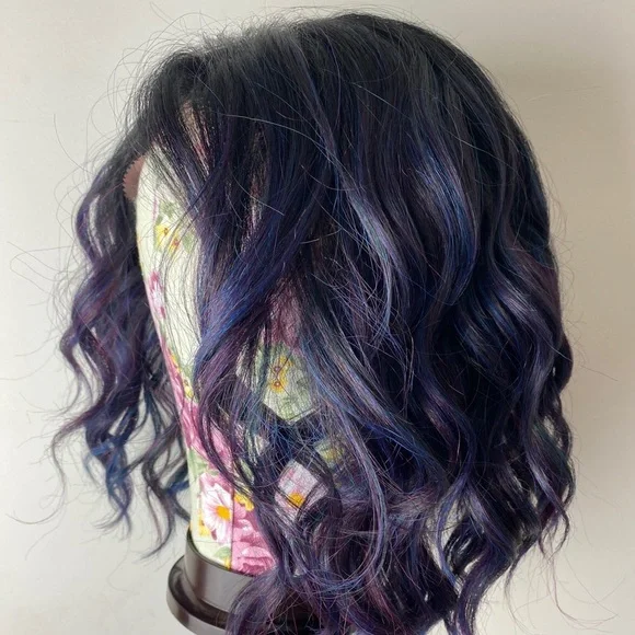 ALA 14” BLUE OMBRE BOB WAVY LACE FRONT WIG💫 *NEW*
